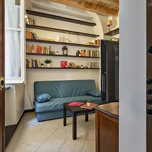  Appartamento Santina's House By Wonderful Italy